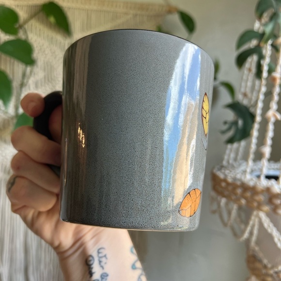 Great Gatherings Retro Owl Mug – Gray Ceramic Coffee Cup – Vintage Boho Kitchen - Picture 4 of 7